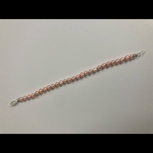 Freshwater pink pearl bracelet with sterling silver clasp 7” - Picture 6 of 7